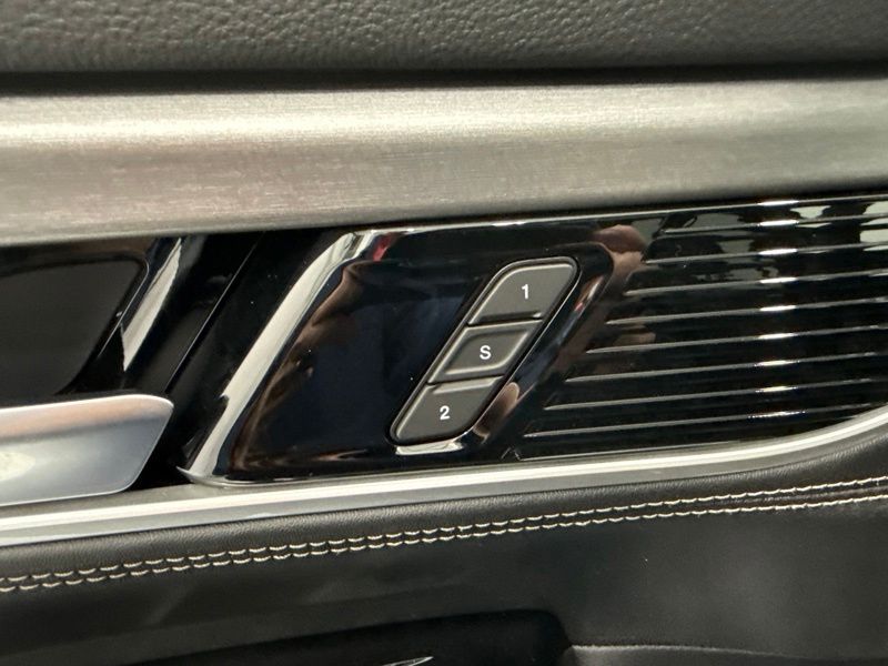 New 2026 Jeep Grand Wagoneer SUV