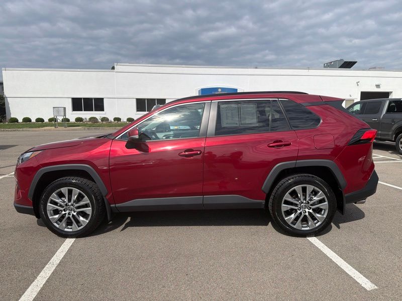 Used 2022 Toyota RAV4 SUV