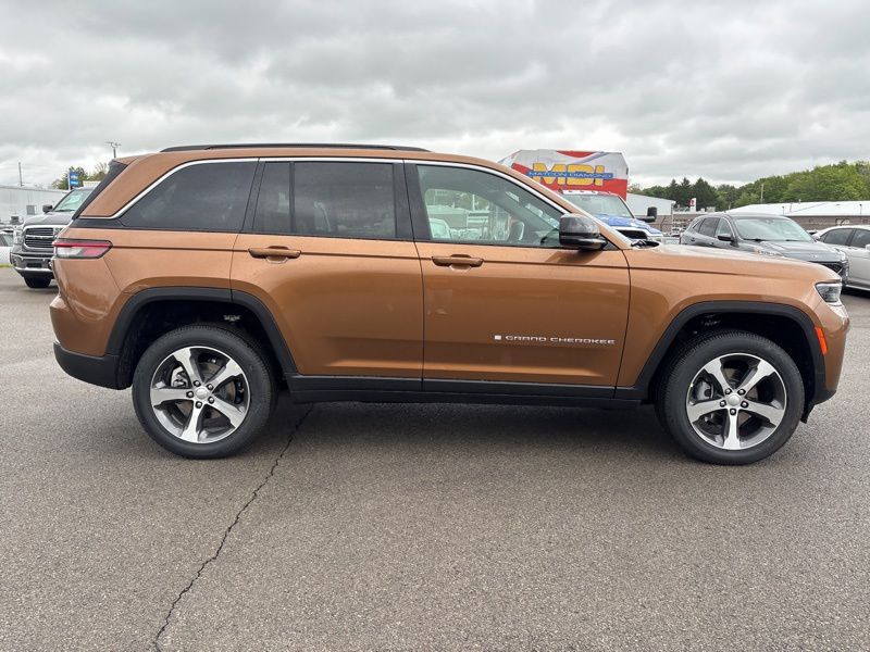 New 2026 Jeep Grand Cherokee SUV