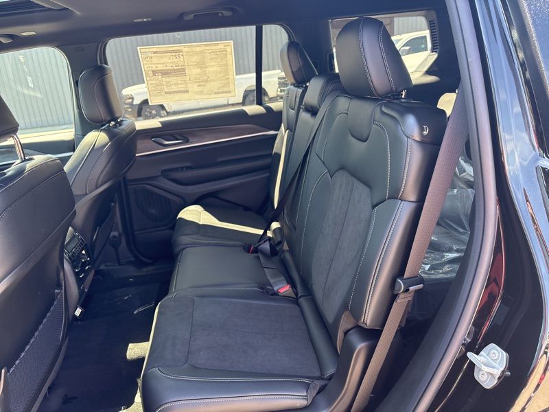 New 2026 Jeep Grand Cherokee L SUV