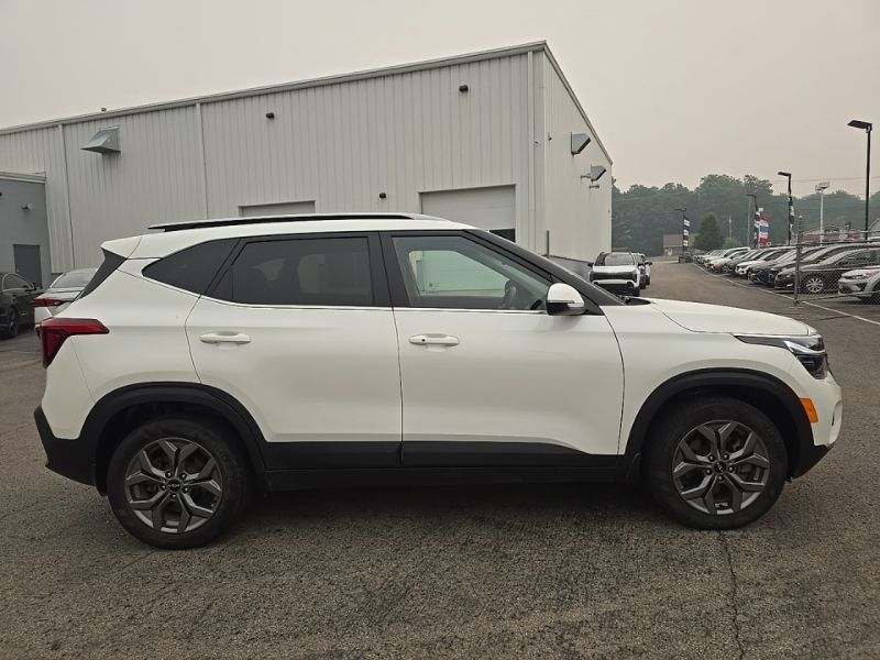 Used 2024 Kia Seltos SUV