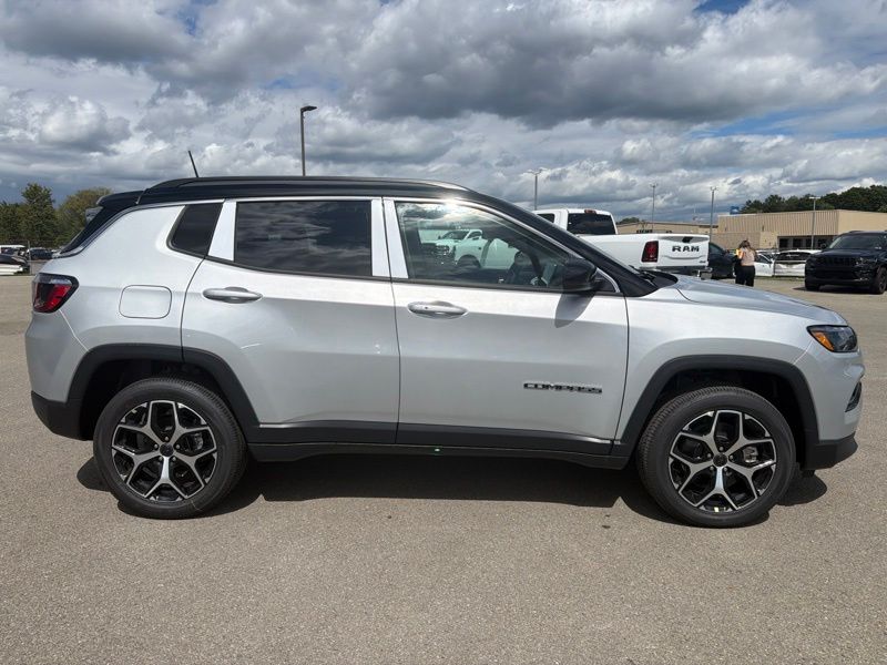 New 2026 Jeep Compass SUV