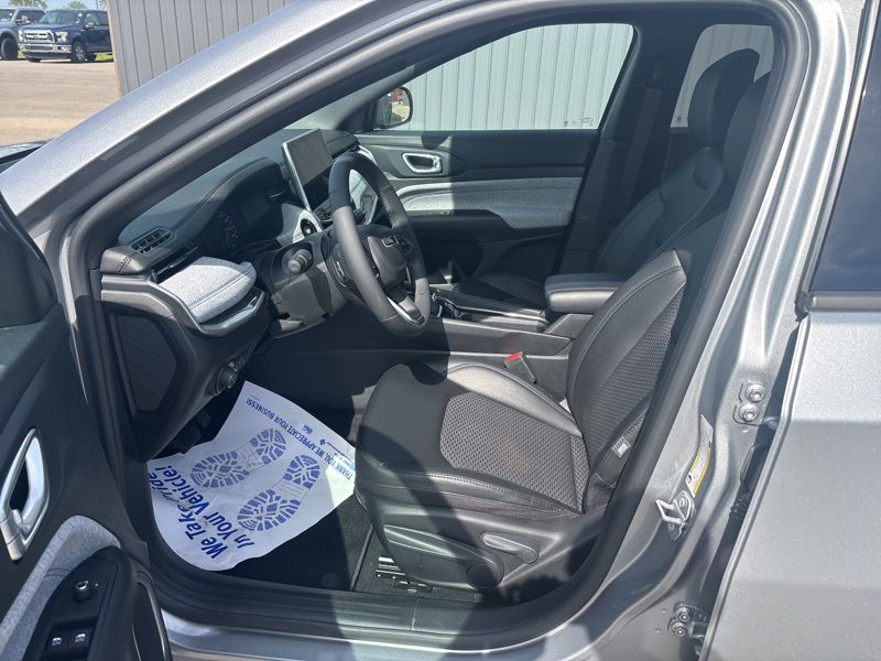 Used 2023 Jeep Compass SUV