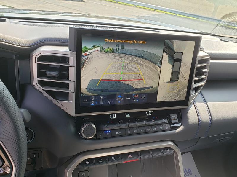 2026 Toyota Tundra Platinum - Photo 11