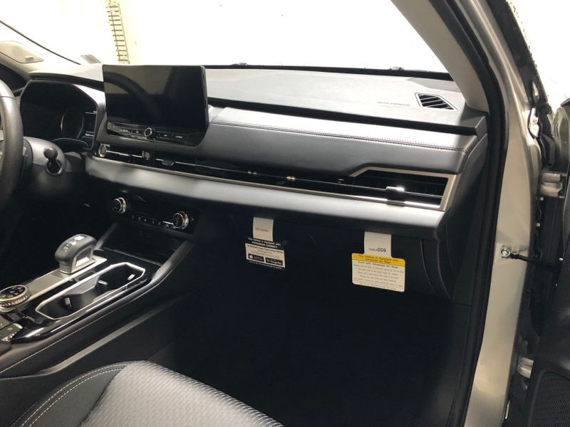 2026 Mitsubishi Outlander ES - Photo 13