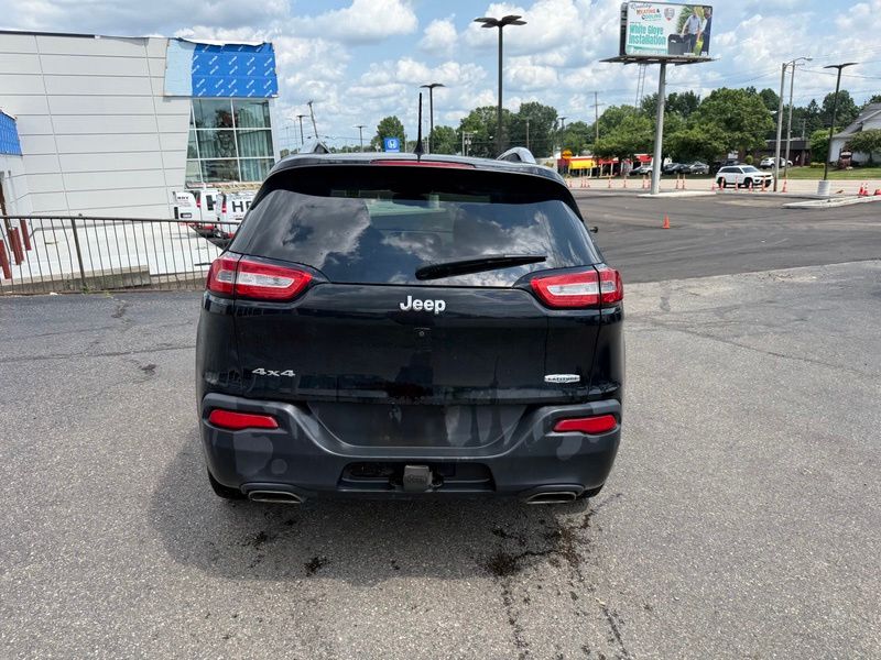 Used 2017 Jeep Cherokee SUV