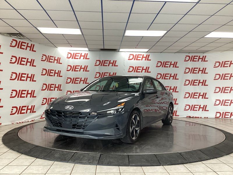 Used 2023 Hyundai Elantra Sedan