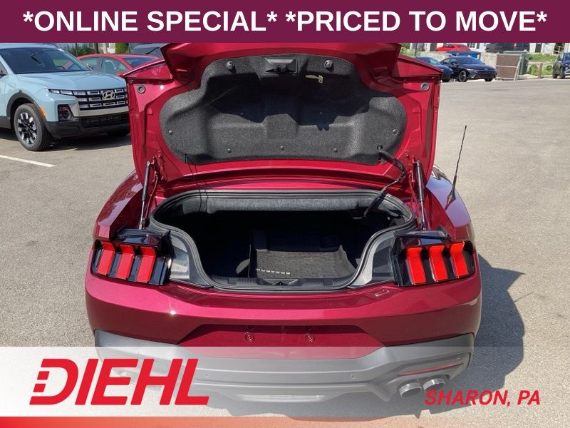 Used 2025 Ford Mustang Convertible