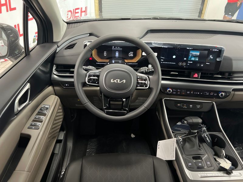 New 2026 Kia Carnival MPV Van
