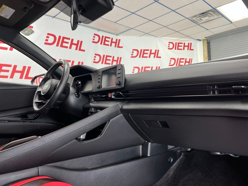 Used 2025 Hyundai Elantra Sedan