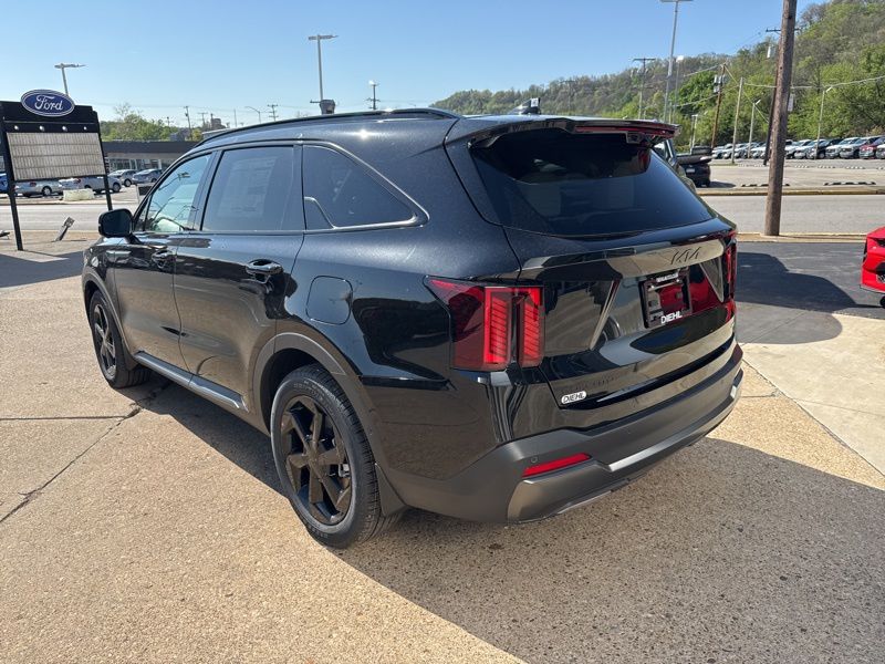 New 2026 Kia Sorento Hybrid SUV