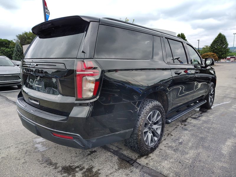 Used 2024 Chevrolet Suburban SUV