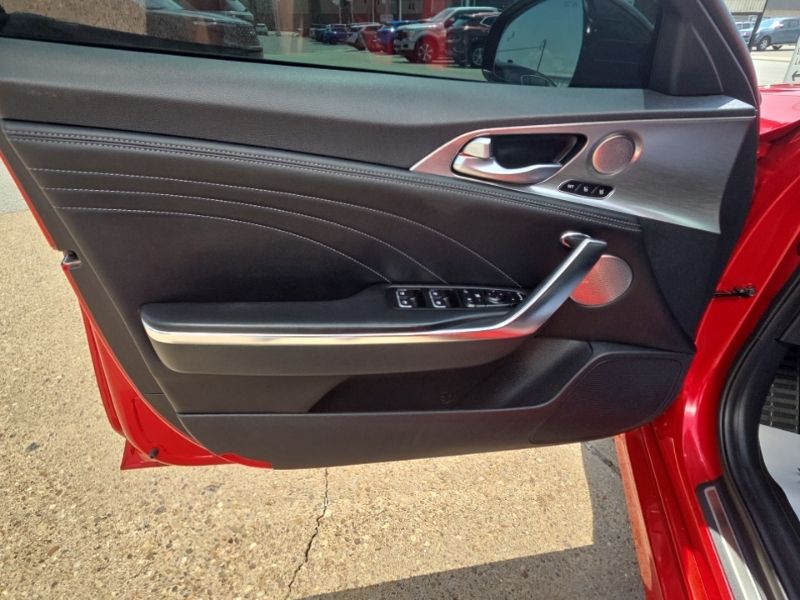 Used 2023 Kia Stinger Sedan