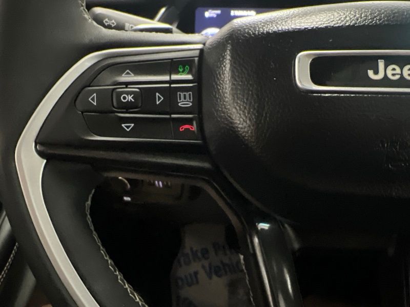 Used 2023 Jeep Grand Cherokee SUV