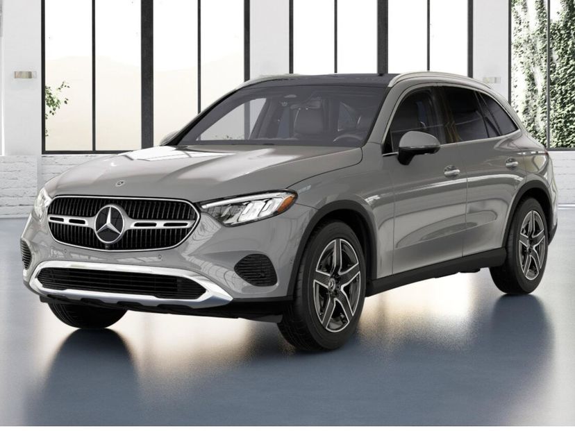 2026 Mercedes-Benz GLC 300 — photo 1 of 42