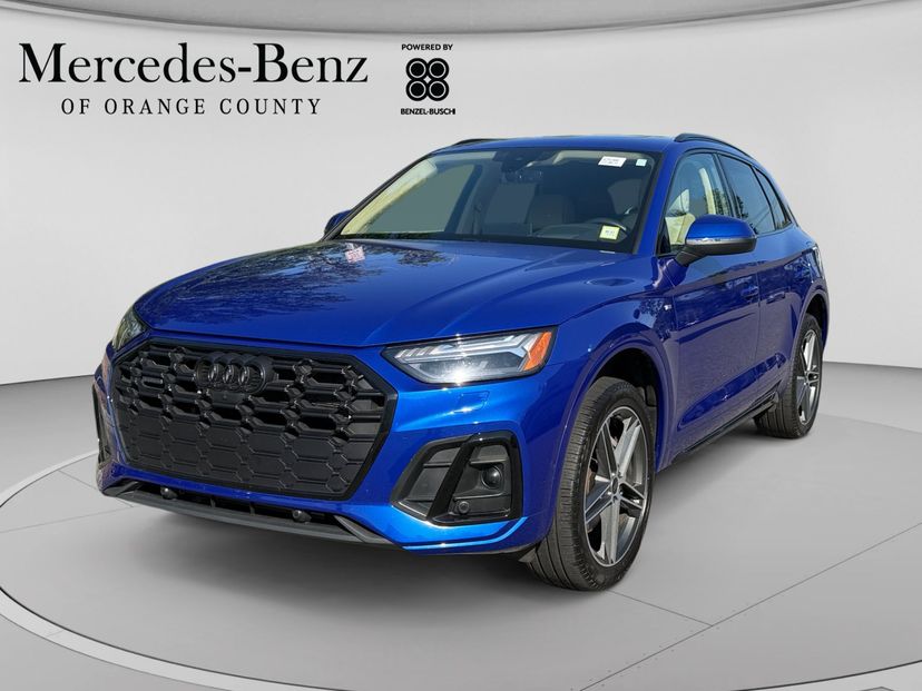 2023 Audi Q5 e 55 Prestige in Ultra Blue Metallic