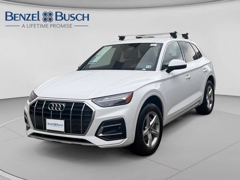 2021 Audi Q5 45 Premium in Ibis White