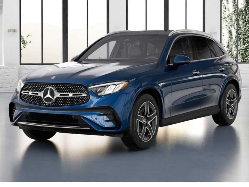 2026 Mercedes-Benz GLC 300 — photo 1 of 42