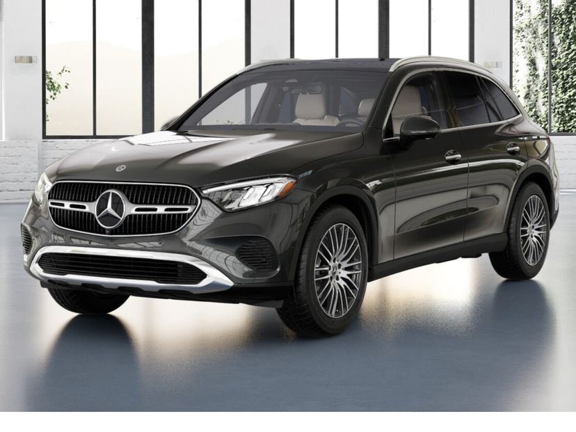 2026 Mercedes-Benz GLC 300 — photo 1 of 42