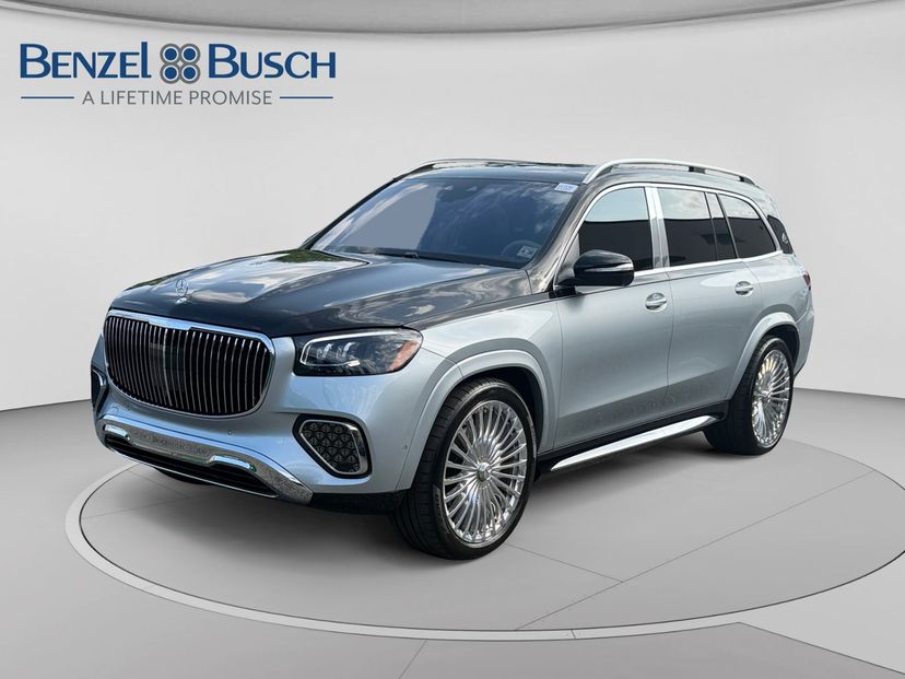 2025 Mercedes-Benz Maybach GLS 600 in Obsidian Black/Mojave Silver