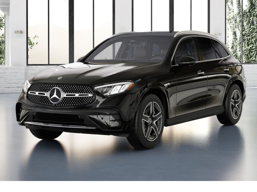 2027 Mercedes-Benz GLC 300 — photo 1 of 42