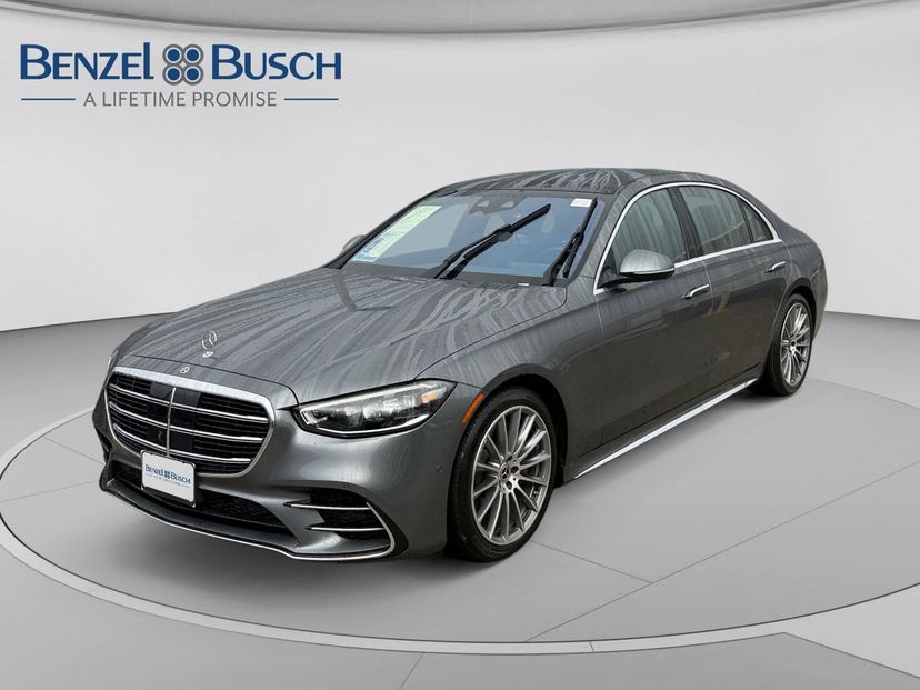 2022 Mercedes-Benz S 580 in Selenite Gray