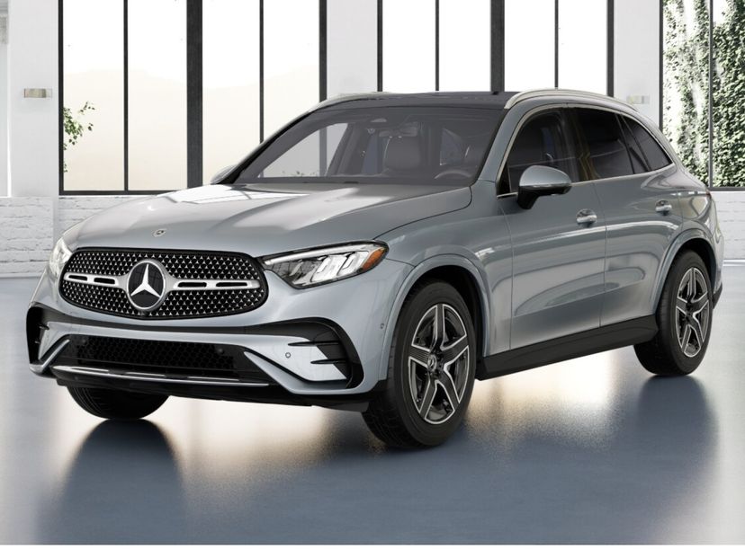 2027 Mercedes-Benz GLC 300 — photo 1 of 42