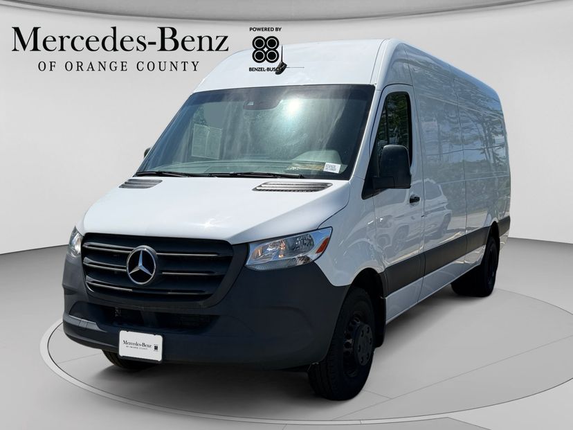 2024 Mercedes-Benz Sprinter 3500 Cargo 170 WB in Arctic White