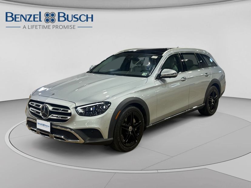 2022 Mercedes-Benz E 450 — photo 1 of 25