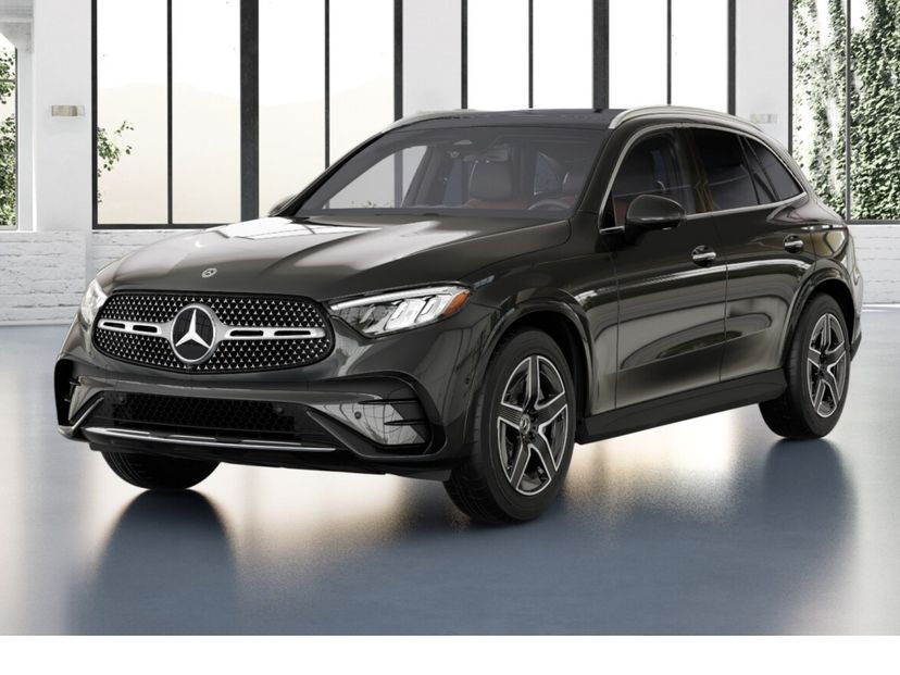 2027 Mercedes-Benz GLC 300 — photo 1 of 42