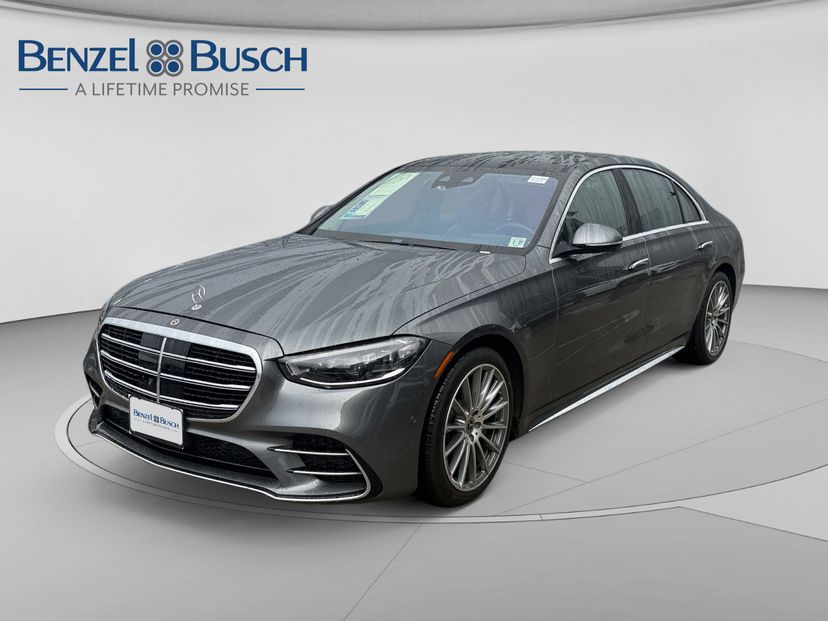 2022 Mercedes-Benz S 580 in Selenite Gray/Obsidian Black