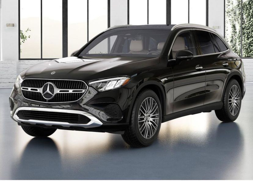 2026 Mercedes-Benz GLC 300 — photo 1 of 42