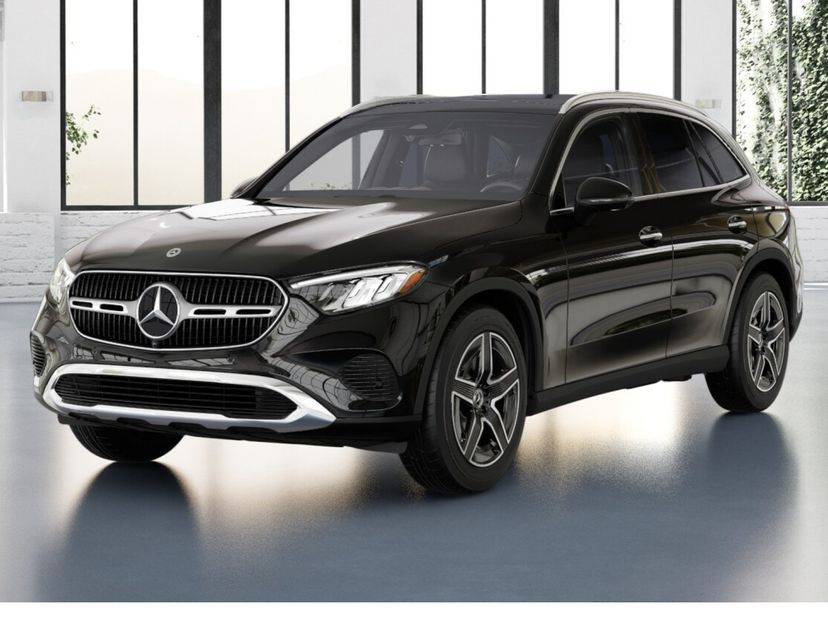 2026 Mercedes-Benz GLC 300 — photo 1 of 42
