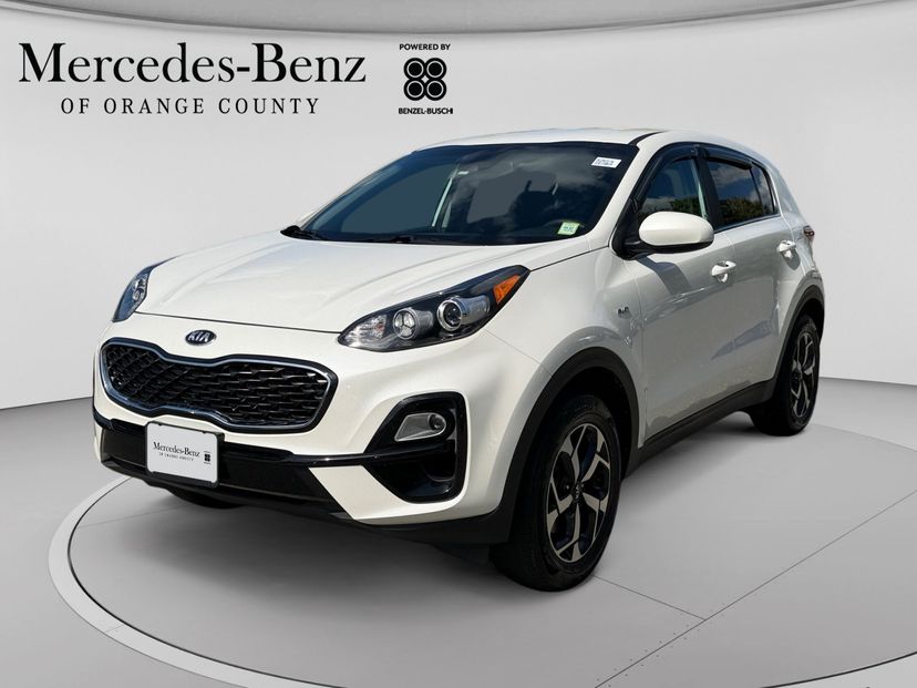 2022 Kia Sportage LX in Snow White Pearl