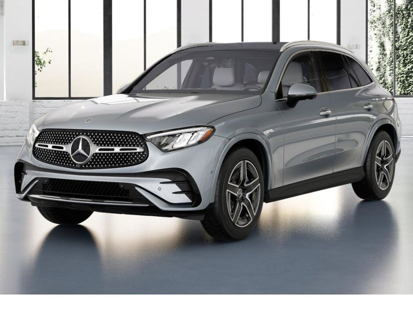 2026 Mercedes-Benz GLC 300 — photo 1 of 42