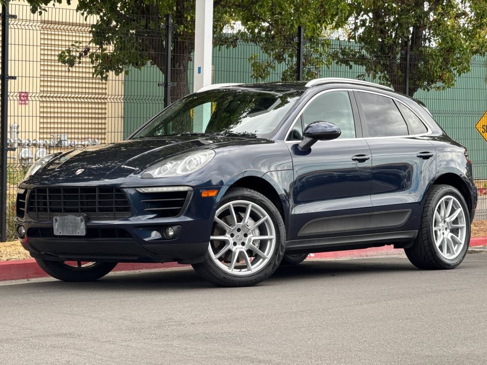 2017 Porsche Macan S in Night Blue Metallic