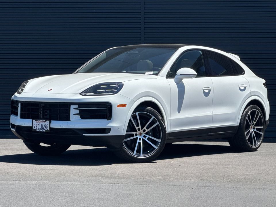 2026 Porsche Cayenne Coupe Base in White