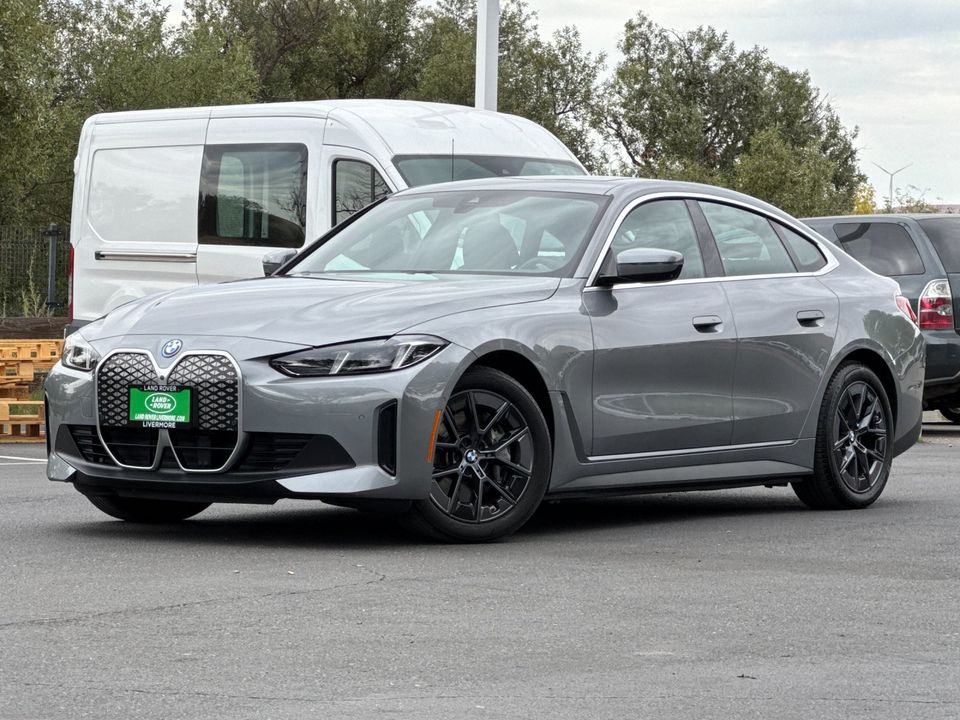 2025 BMW i4 eDrive40 in Gray Metallic