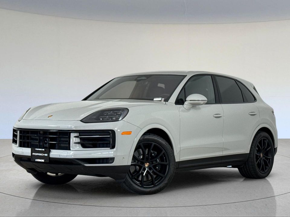 2026 Porsche Cayenne S in Chalk