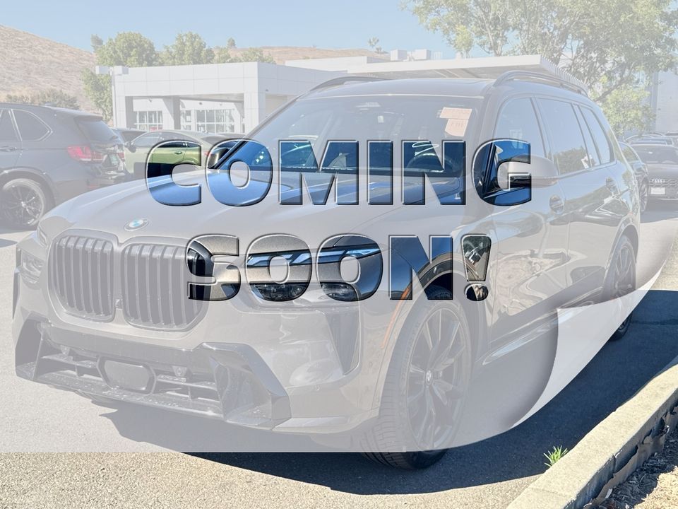 2023 BMW X7 xDrive40i in Green Metallic