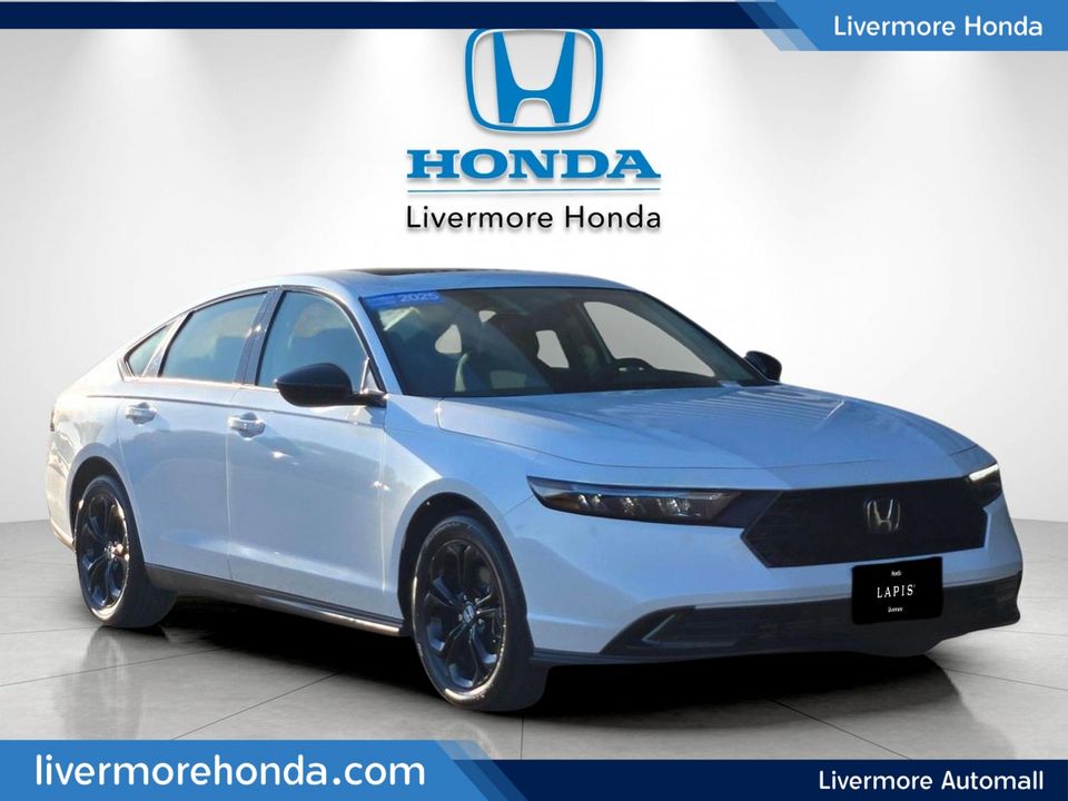 2025 Honda Accord SE in Platinum White Pearl