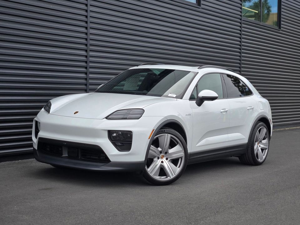 2026 Porsche Macan Electric 4 in White