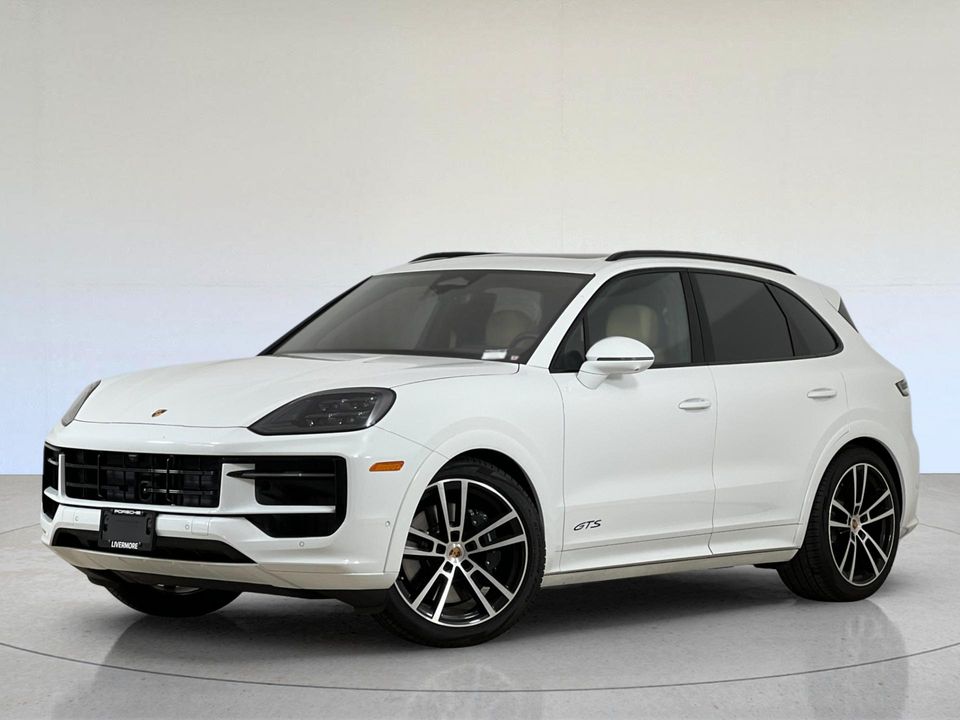 2026 Porsche Cayenne GTS in White