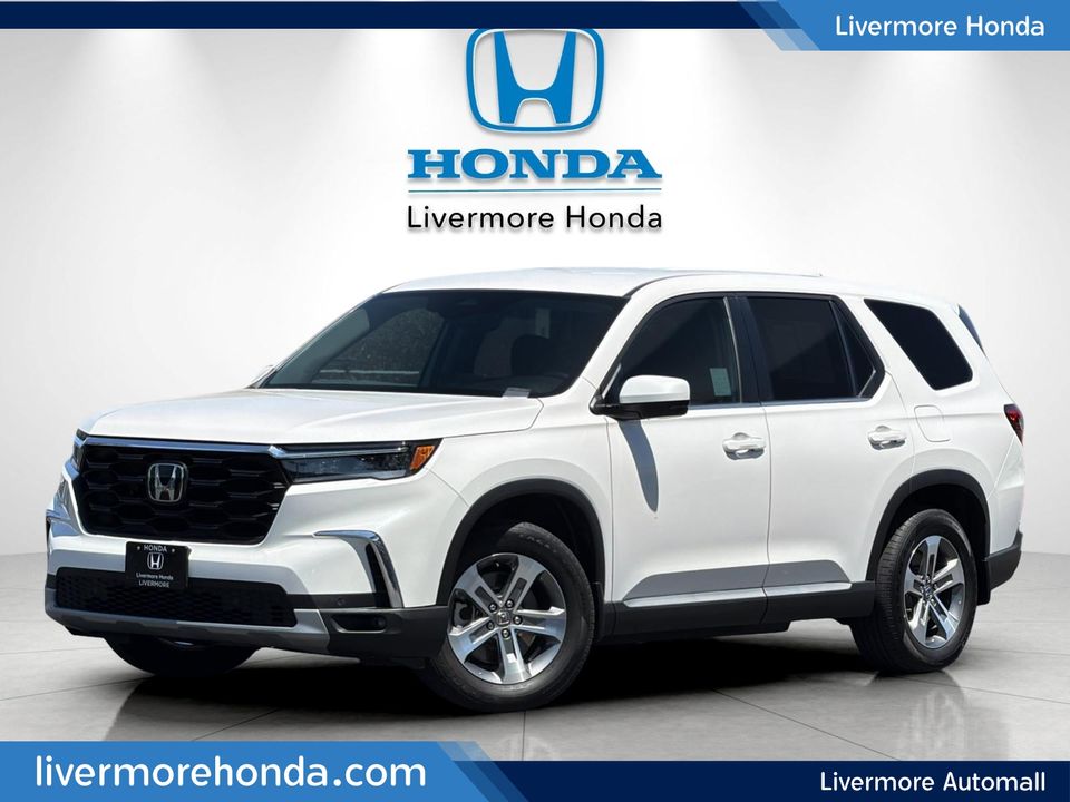 2025 Honda Pilot EX-L in Platinum White Pearl