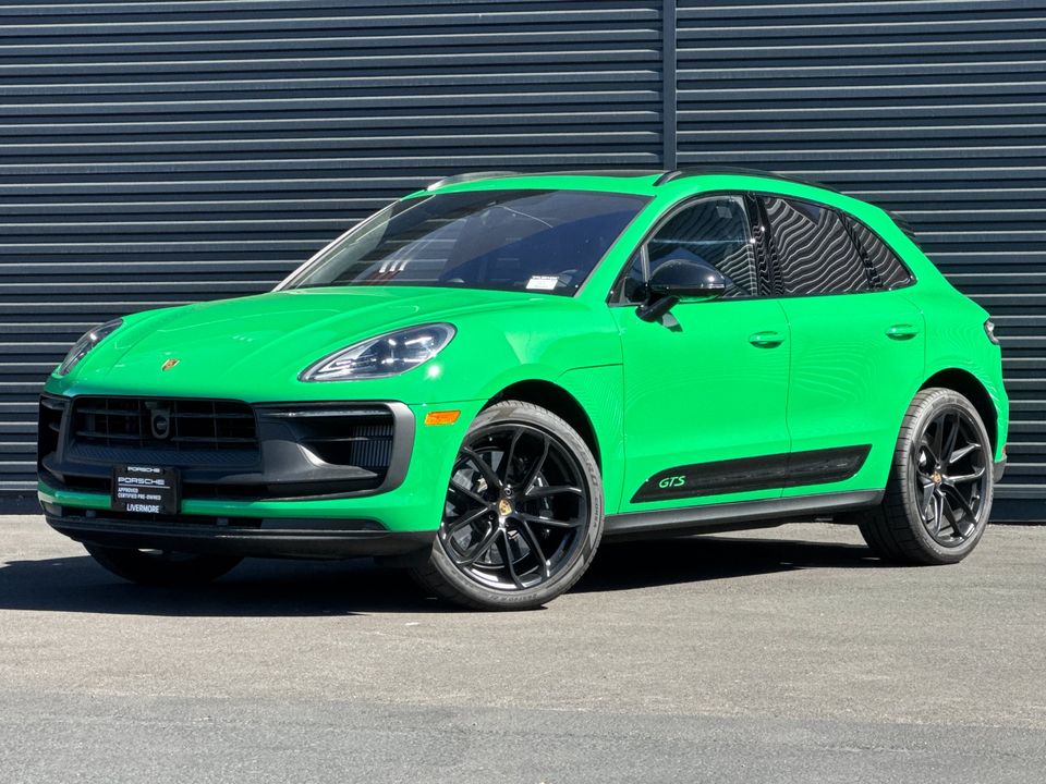 2026 Porsche Macan GTS in Python Green