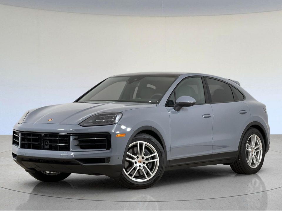 2026 Porsche Cayenne Coupe Base in Arctic Gray