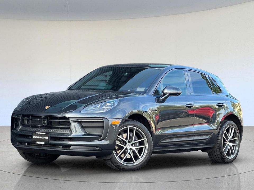 2025 Porsche Macan Base in Volcano Grey Metallic