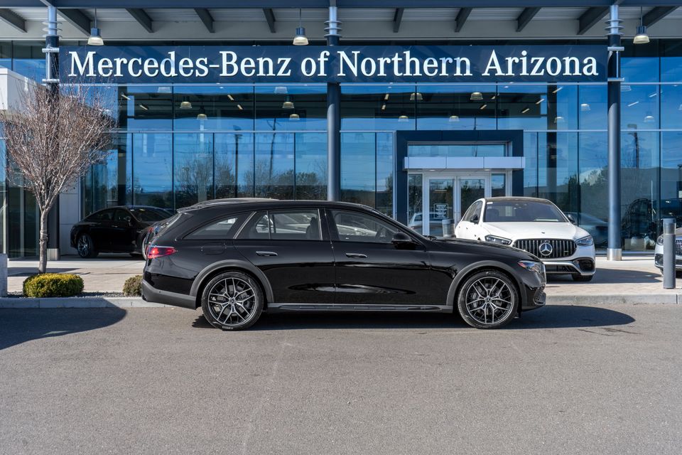 2025 Mercedes-Benz E-Class E 450 in Black