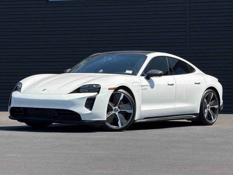 2021 Porsche Taycan Turbo in White