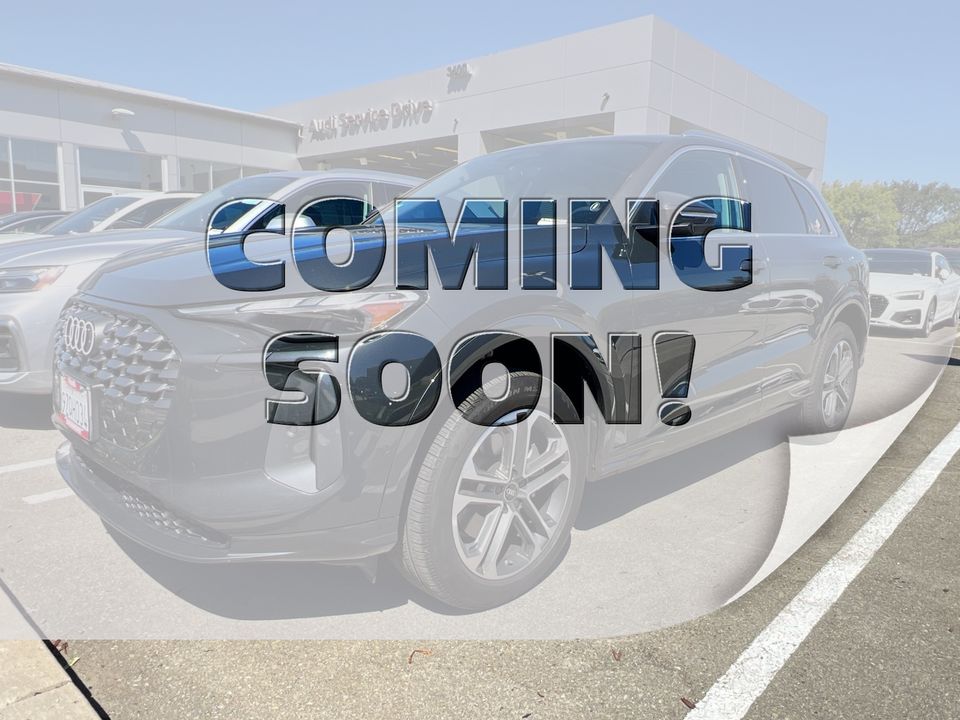 2026 Audi Q5 2.0T Premium in Tambora Gray Metallic